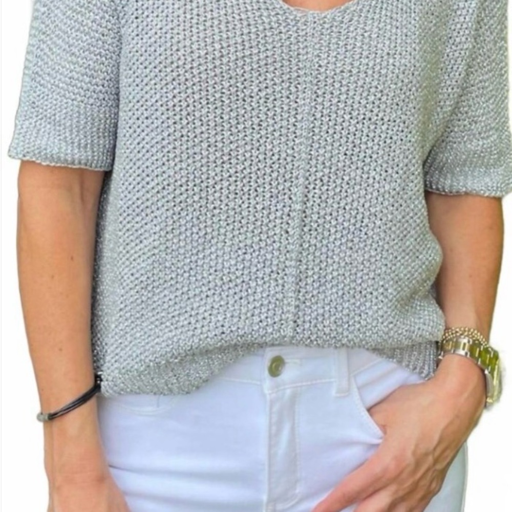 Light Gray Knit V-Neck Short Sleeve Sweater Brand Bazar - Picture 2 of 5
